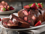 Gâteau aux fraises et chocolat