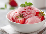 Glace aux fraises maison