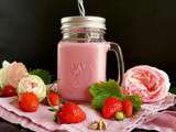 Lassi fraise, rose et cardamome (# Foodista 19)