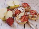 Petits gâteaux fondants pomme-fraise