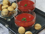 Soupe de fraises à la menthe et amaretti