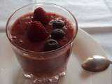 Smoothies aux fruits rouges