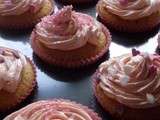Cupcakes  girly  à la fraise arômatisés à la rose