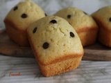 Petits cakes aux pépites de chocolat fondants