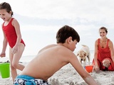 Comment organiser des vacances en emmenant un enfant en bas âge et un chien