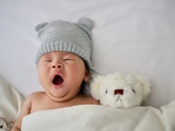 Voici 4 conseils pour mettre un bébé au lit :
