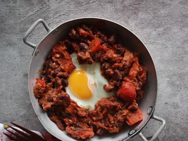 Tchatchouka aux haricots rouges rapide : découvrez les recettes de cuisine  de Femme Actuelle Le MAG