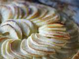 Tarte fine caramélisée aux pommes – pâte feuilletée maison