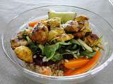 Salade de poulet aux épices, quinoa et roquette