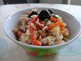 Salade de riz au thon et aux poivrons gillés