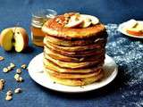 Pancakes Pomme et Pépites de Beurre de Cacahuètes