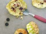 Muffins aux mûres recouverts de streusel à la cannelle