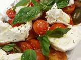 Feels like summer 🍅🍅🍅
To me, caprese salad is the symbol that