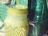 #Homemade #smoothie of the day #gogreen 💚💚💚💚💚
Orange juice