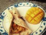 Pain plat mangue & poulet croustillant {Street food}