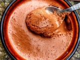 Crème mousseuse au chocolat, café et lait concentré