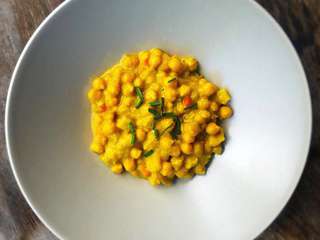 Curry de pois chiches au lait de coco [végétarien]
