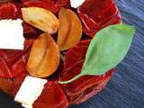 Tarte « tatin » aux tomates et à l’ail rose de Lautrec