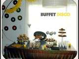 Buffet disco et gâteau décoré  dj 