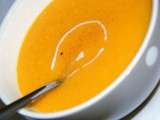 Soupe pleine de réconfort, courge butternut et orange