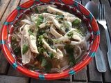 Pho, soupe traditionnelle vietnamienne à ma sauce