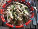 Pho, soupe traditionnelle vietnamienne à ma sauce