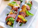 Brochettes de veau aubergines, artichauts et courgettes