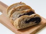 Blueberry pastry based on flax flour
