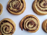 Cinnamon rolls aux raisins et amandes