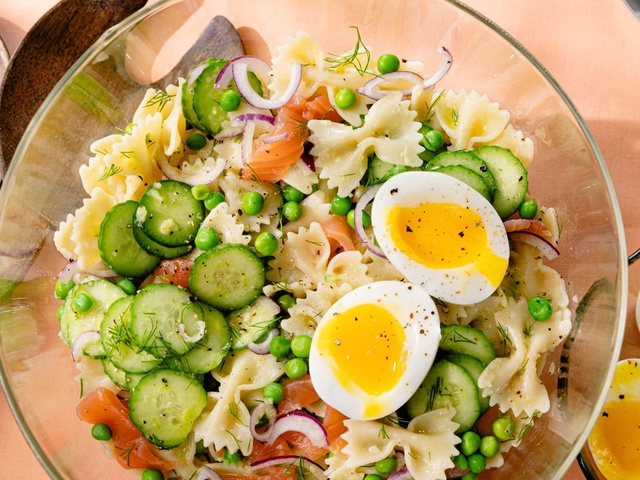 Recettes de Salade de pâtes et Saumon fumé