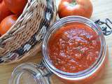 Bocaux de sauce tomates à l'italienne