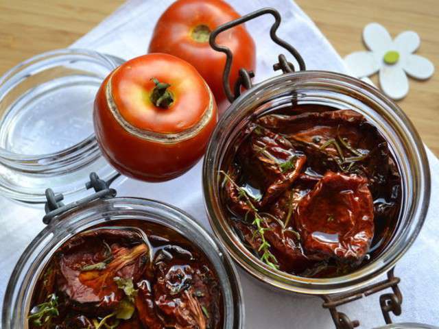 Conserve De Tomates à L'huile D'olive