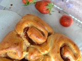 Brioche roulée à la confiture de fraises #sans oeuf