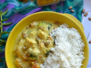 Curry courgette haricots borlotti et lait de coco #végétarien