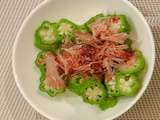 Salade d’okra à la bonite séchée et au shoyu