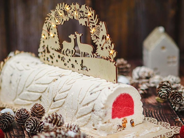 Bûche de Noël framboise vanille (entremets) : Il était une fois la  pâtisserie