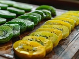 Kiwi au dîner favorise-t-il vraiment le sommeil ? Un médecin tranche la question