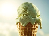Préparez facilement une glace légère à la pistache, sans sorbetière ni complication