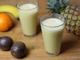 Smoothie ananas-passion au lait de coco