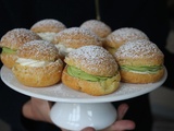 Petits choux à la crème - avec craquelin et délicieusement sans gluten