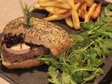 Hamburger foie gras et confit d'échalotes