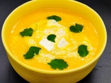 Soupe de carottes et chou-fleur rôtis aux épices