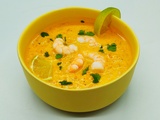Soupe thaïe crevettes, riz et lait de coco