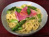 Spaghetti alfredo asperges pesto