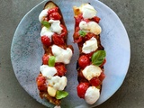 Tartines grillées tomates confites et burrata
