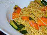 Spaghetti sauté courgette carotte et curry |