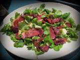 Salade de Magret et Gésiers de Canard à la Vinaigrette d’Erable