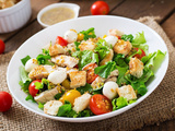 Salade Fraîcheur au Poulet, Mozza et Pistou