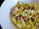 Salade de concombre, feta et olives