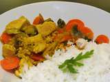 Poulet aux légumes, sauce légère au yaourt et curry
